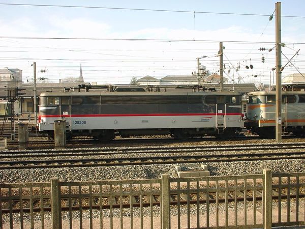 fr-sncf-bb25208-mulhouse-030202-pic2-full.jpg